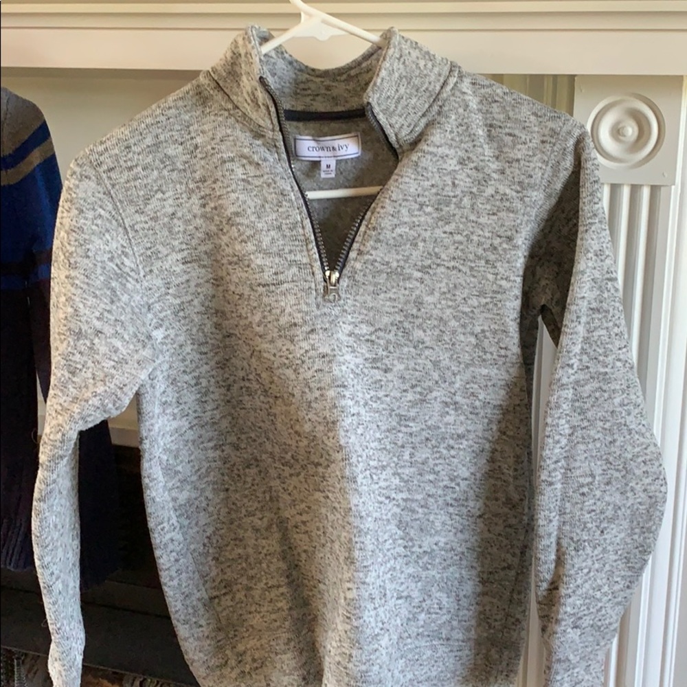 Crown and Ivy sweater